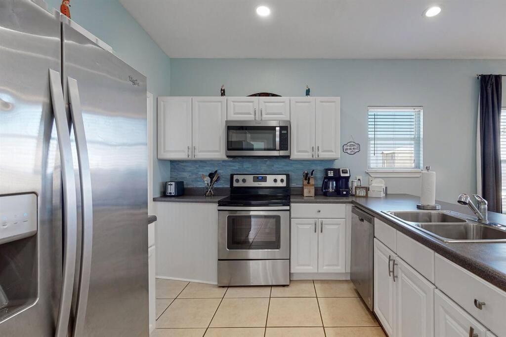 Eye-Catching Property W/ Picturesque Coastal Views Gulf Shores Luaran gambar