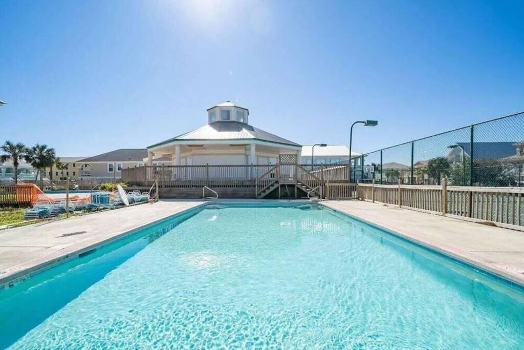 Eye-Catching Property W/ Picturesque Coastal Views Gulf Shores Luaran gambar
